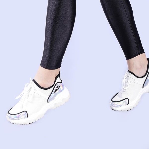 Γυναικεία αθλητικά παπούτσια Dana λευκά, 4 - Kalapod.gr